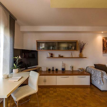 Apartment Many Πούλα Εξωτερικό φωτογραφία