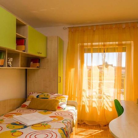 Apartment Many Πούλα Εξωτερικό φωτογραφία