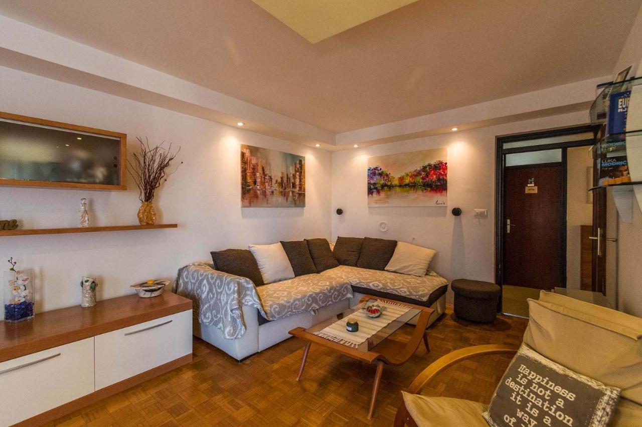 Apartment Many Πούλα Εξωτερικό φωτογραφία
